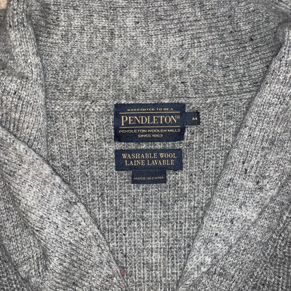 Pendleton Medium Grey Never Worn Wool Sweater - image 2